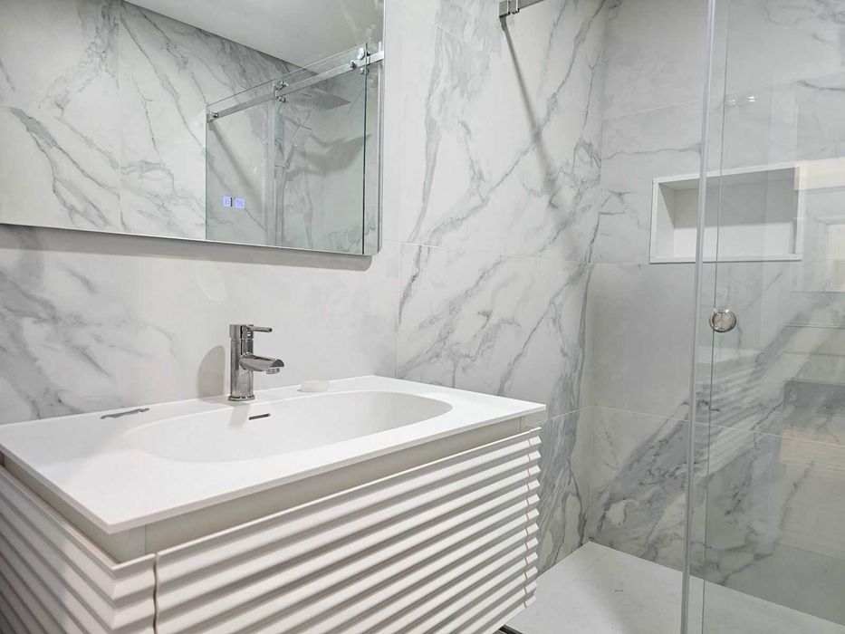Apartamento T2+2 em Lobão, com 2 pisos