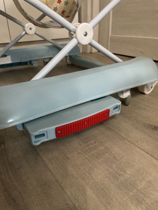 Продаю ходунки carrello