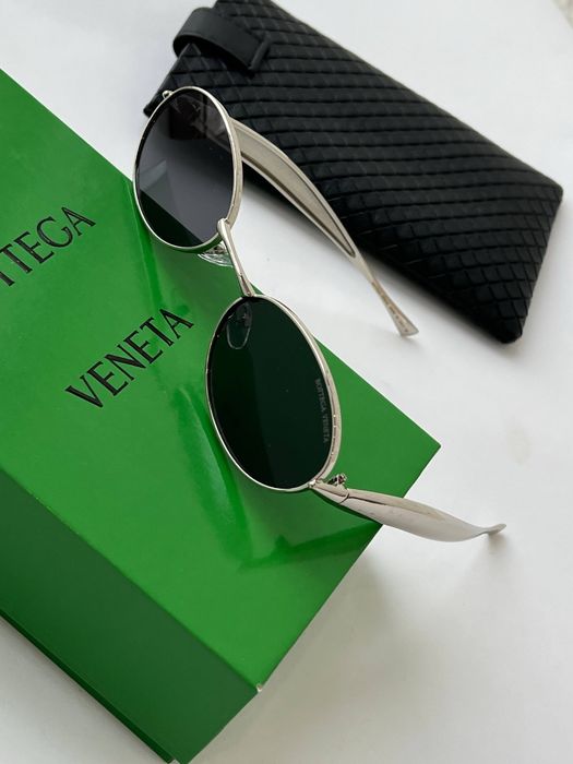 Окуляри  Bottega Veneta  нова колекція