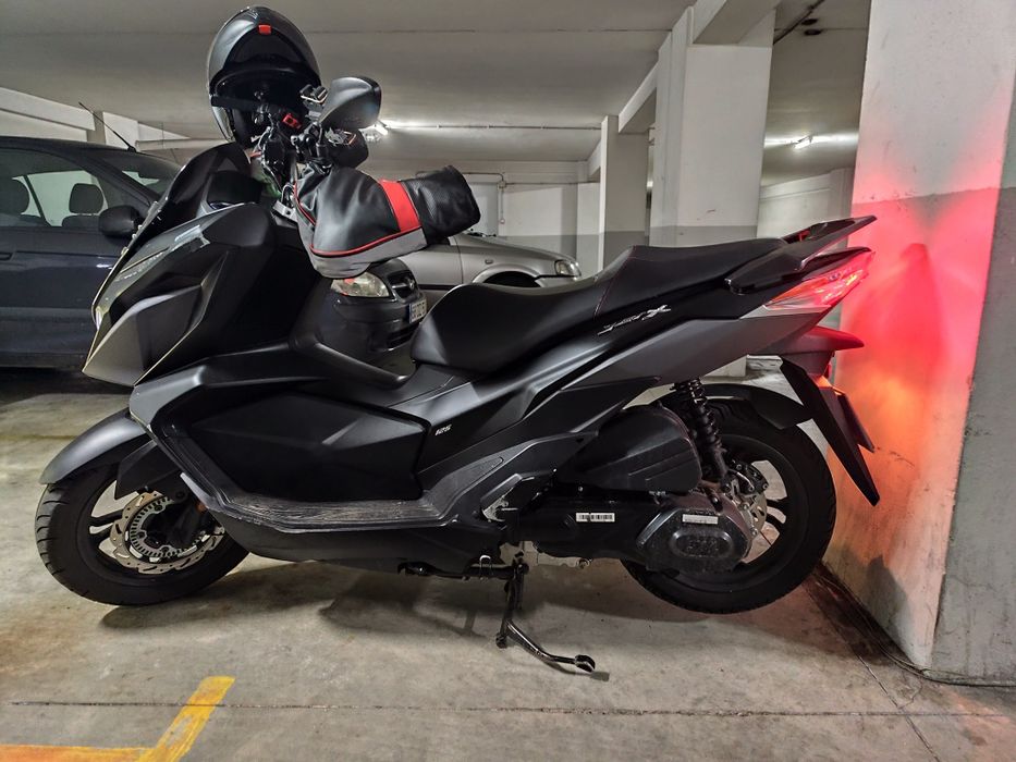 Vendo ou troco por carro