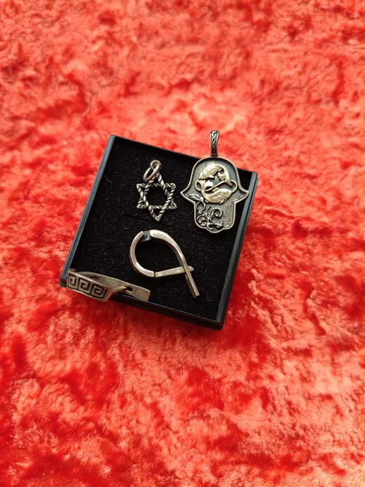 Комплект серебряных изделий