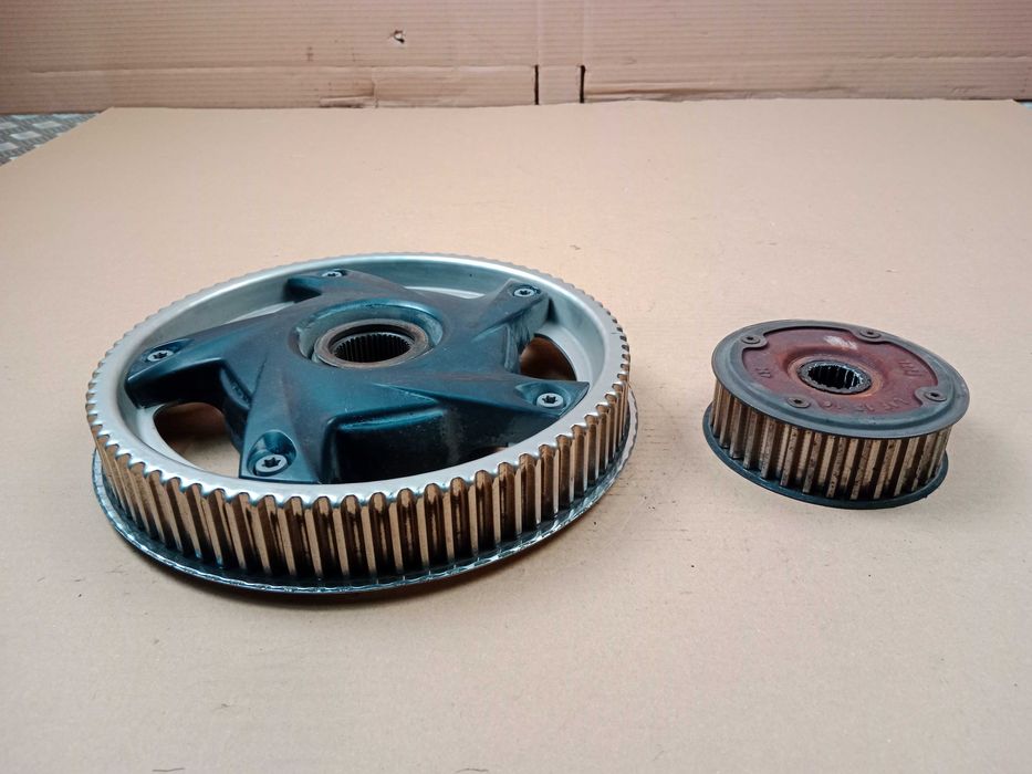 BMW F 800 GT Napęd Koła Zębate Przód Tył Pasek  13-16