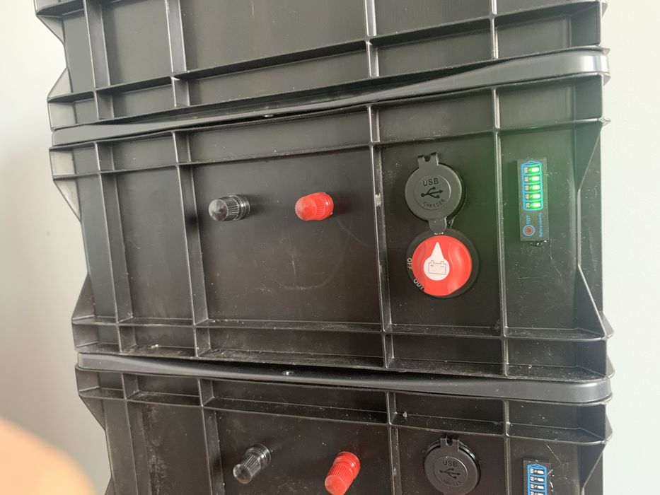 Akumulator Lifepo4 12V 320ah z BMS 200A i balancerem