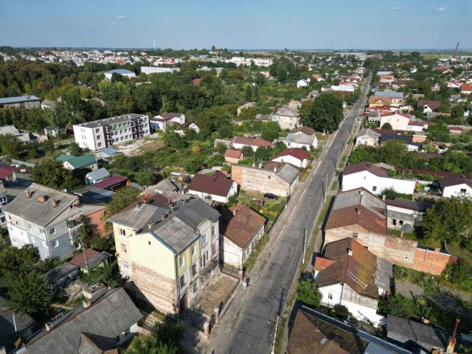 Продається приміщення, 2 поверхи + підвал по вул. Шевченка, м. Сокаль