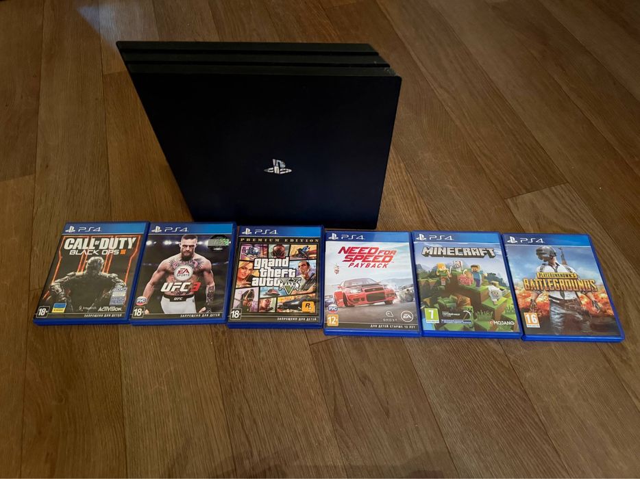 Sony Playstation 4 pro 1tb + 2 джостика та ігри в подарунок