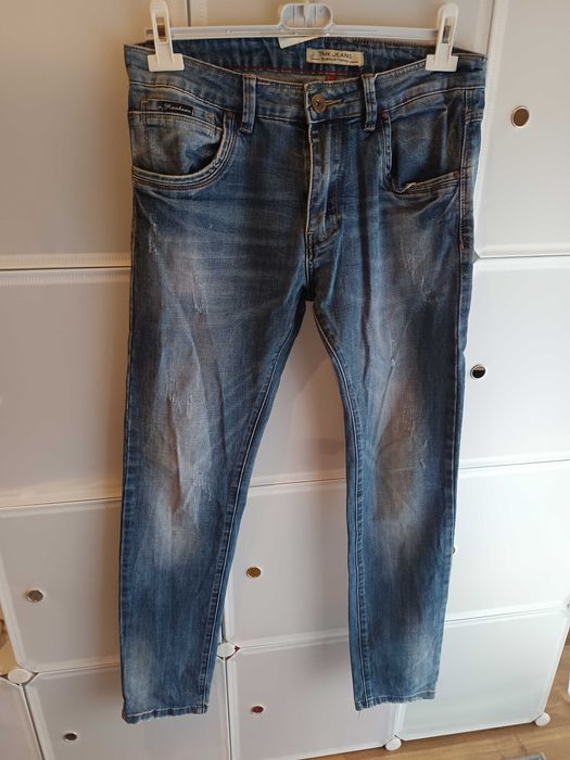 spodnie jeans  młodzieżowe
