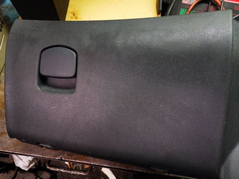 OPEL CORSA D PORTA LUVAS - PL007