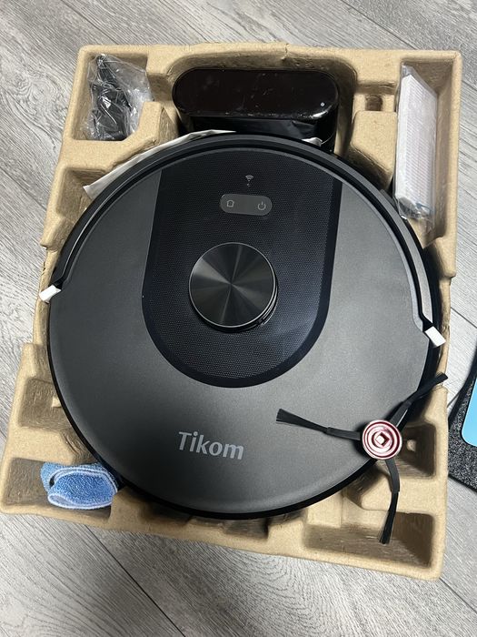 Робот-пилосос Tikom