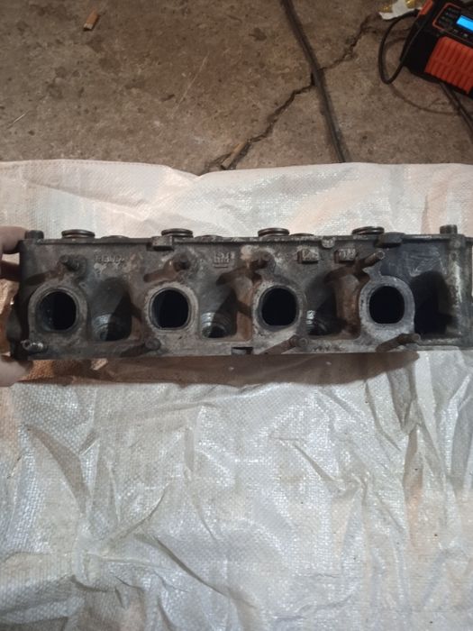 ГБЦ Опель кадет 1.3