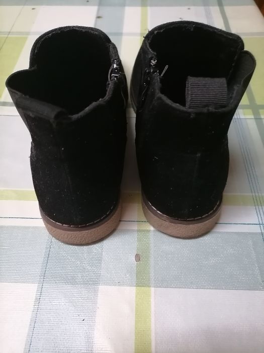 Botas camurça pretas