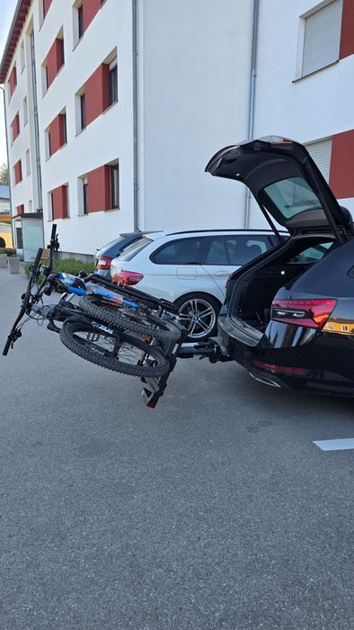 Bagażnik rowerowy Thule EasyFold XT 3 934 na trzy ebike