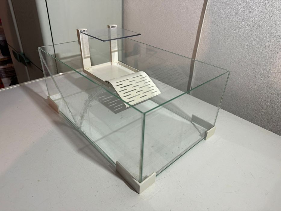 Aquário/Terrário para tartarugas