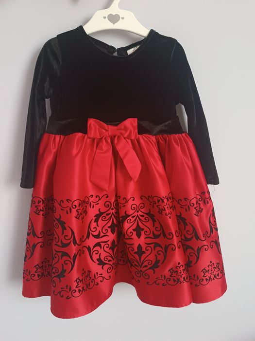 Śliczna rozkloszowana sukienka - 86/92