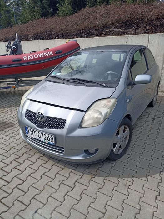 Sprzedam toyotę Yaris