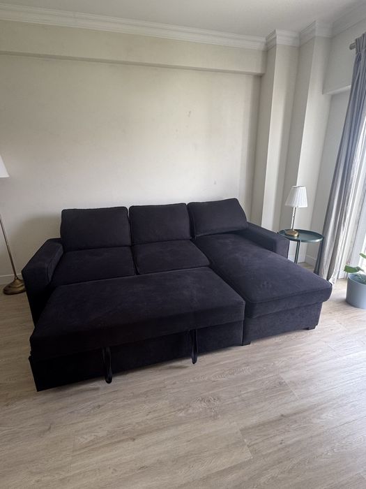 Sofá cama chaise lounge Gato Preto, com arrumação