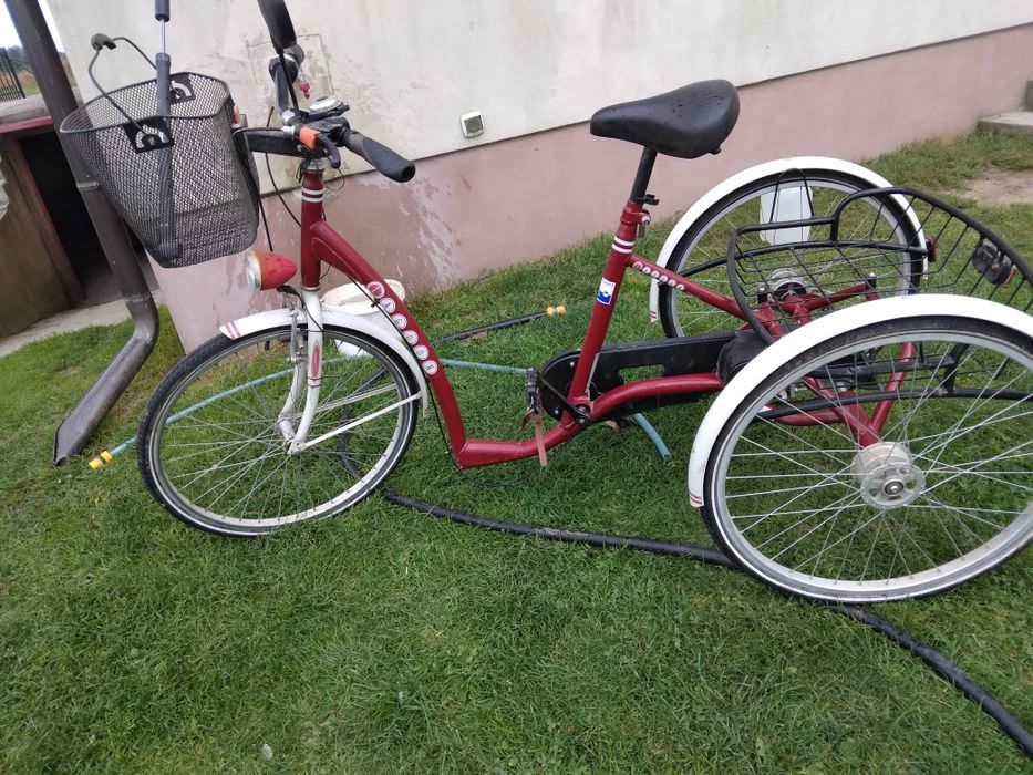 Rower trzykołowy..