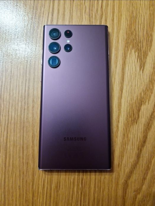 Samsung Galaxy s22 Ultra 12/512
