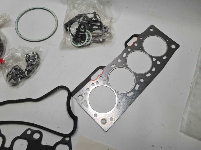 Zestaw uszczelek silnika 3E 3EE Toyota Corolla Tercel Corsa 1.5L OEM