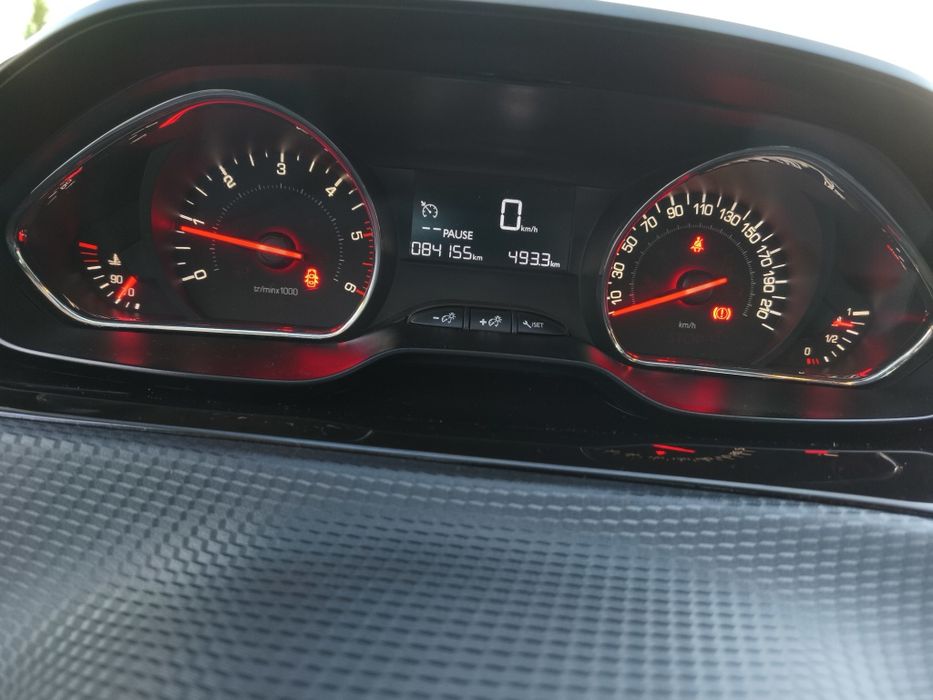 Peugeot 208 1.4 Hdi