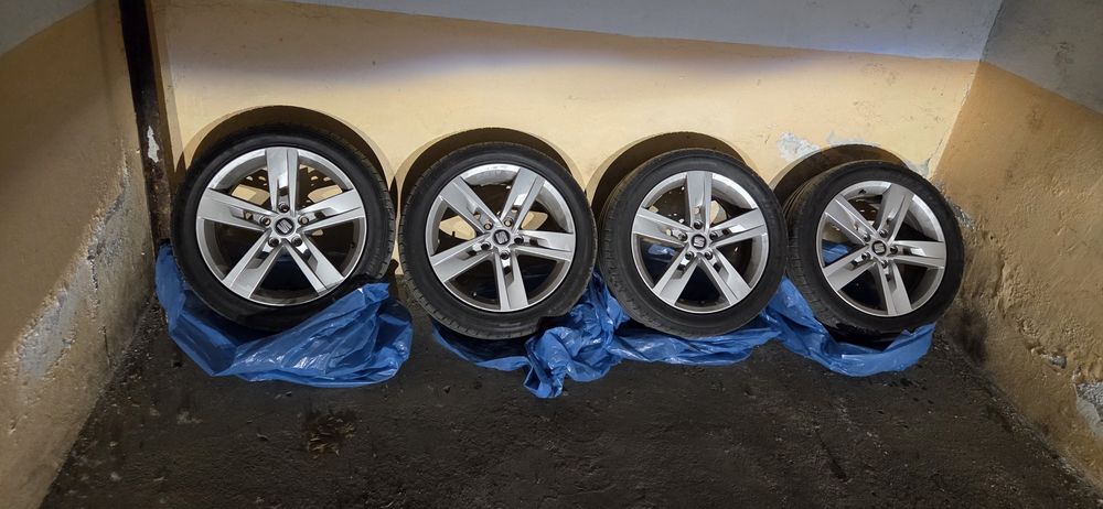 225/45 17 5x112 nowe opony
