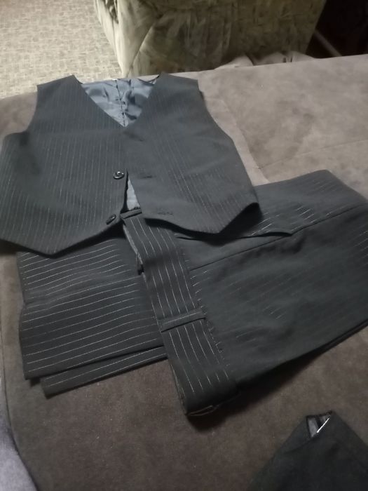 Костюм школьный на мальчика