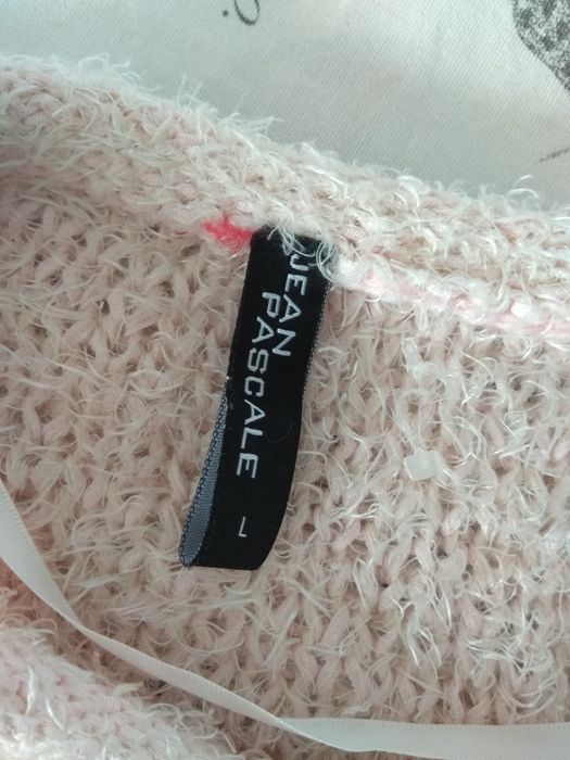 Sweter damski pudrowy róż różowy włochacz dla puszystej 44 46 L