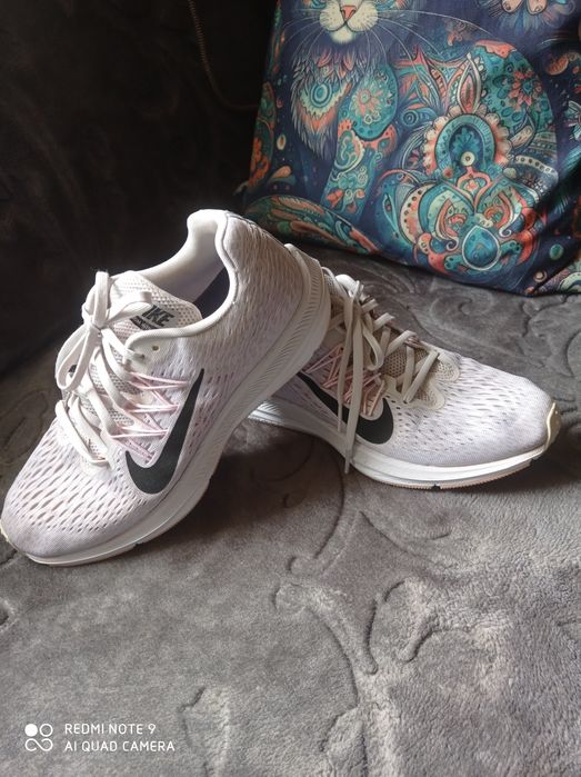 Nike zoom Brooks Damskie 40/25,5 US 8,5 do biegania