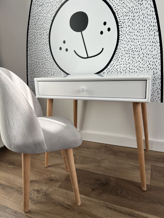 Дитячий стіл + стілець