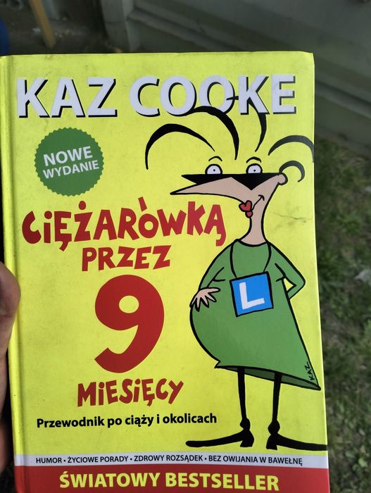 Książka Kaz Cook "ciężarówką przez 9 miesięcy"