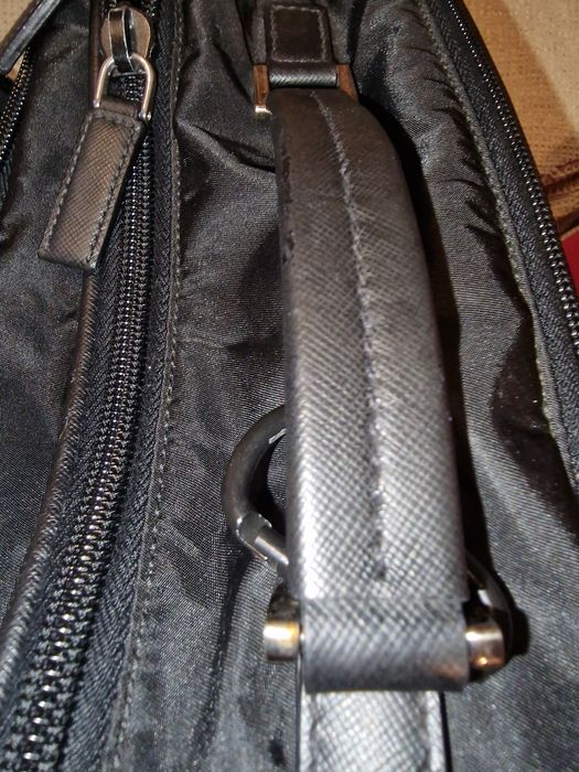 Necessaire Prada
