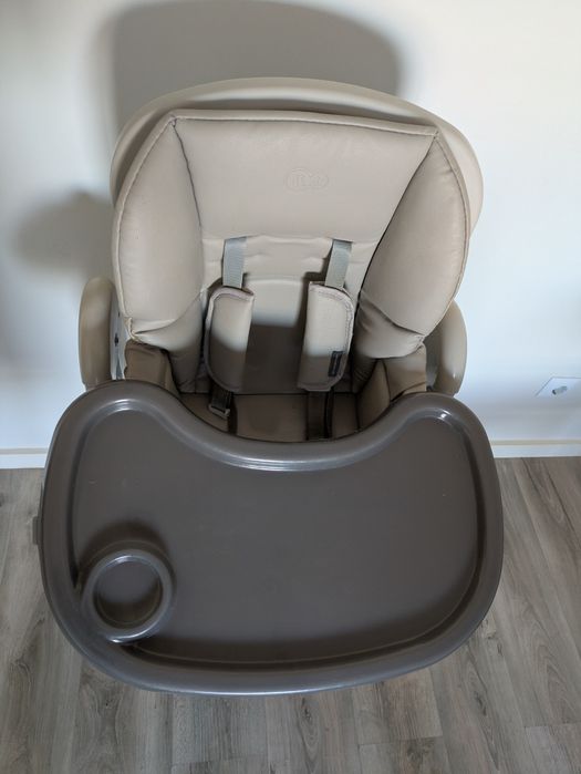 # Cadeira de refeição Kinderkraft Yummy #