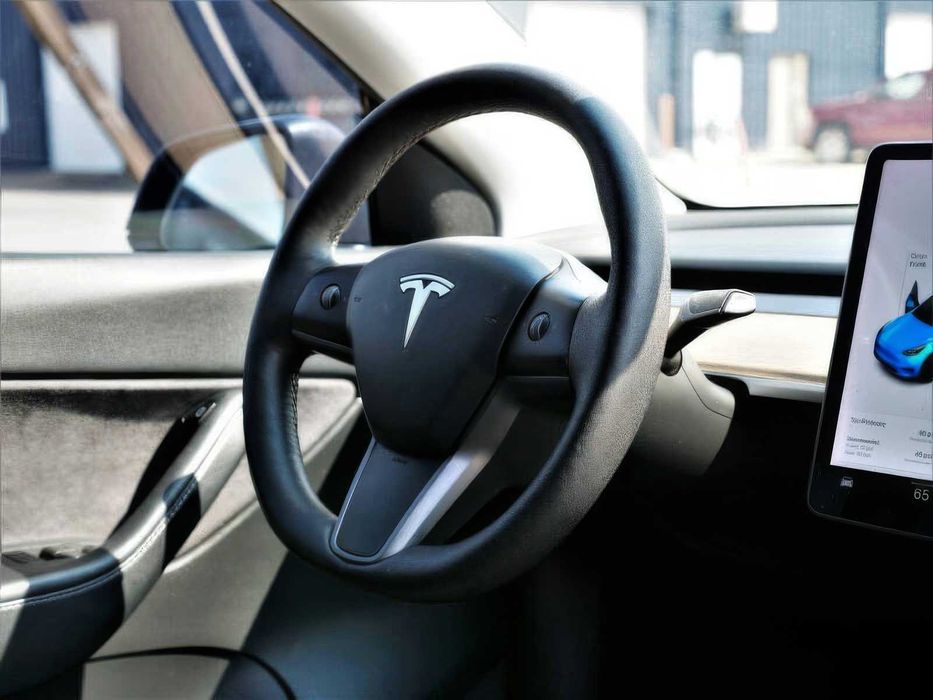 Tesla Model Y Performance      2021