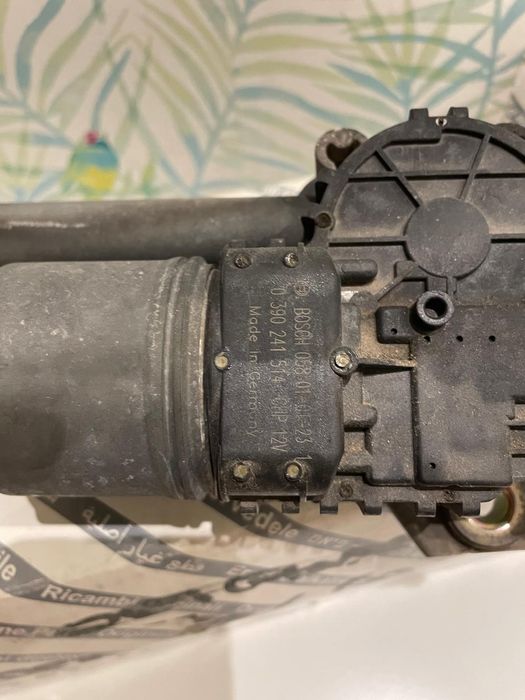 Motor Limpa Vidros / Escovas Alfa Romeo 147 - dianteiro / frente