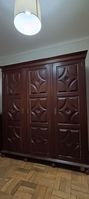 Armário de roupa
