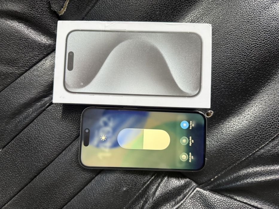 Apple iphone 15 Pro 256Gb White Titanium физ сим