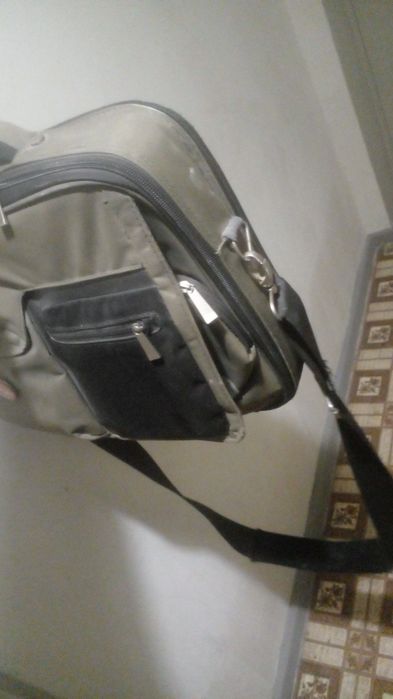 Сумка для Ноутбука и не только прочная .