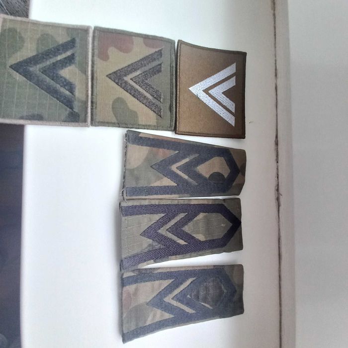 Dystynkcje pagony stareszego sierżanta