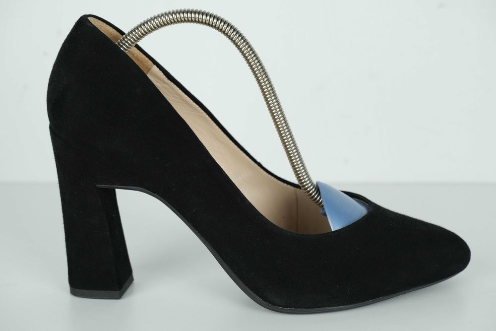 Peter Kaiser skóra  czółenka r 37,5 nowe