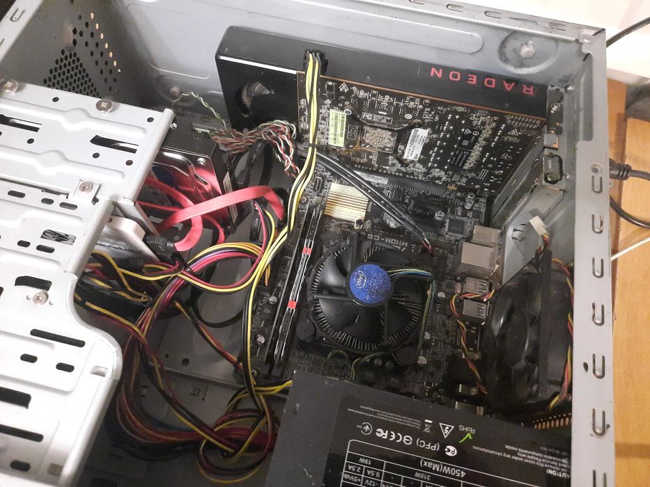 игровой компьютер современный, cистемный блок