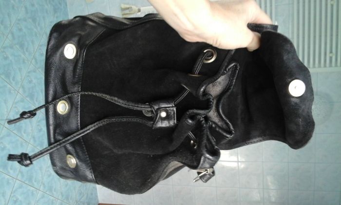 Torebka czarna ze skóry