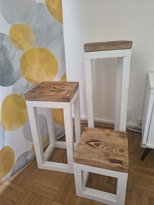 Stojaki na kwiaty drewniane