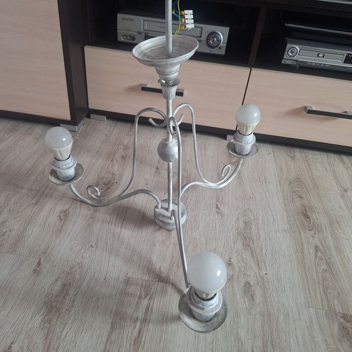 Żyrandol +żarówki