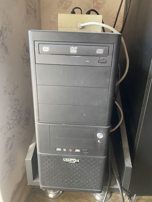 Системний компʼютерний блок