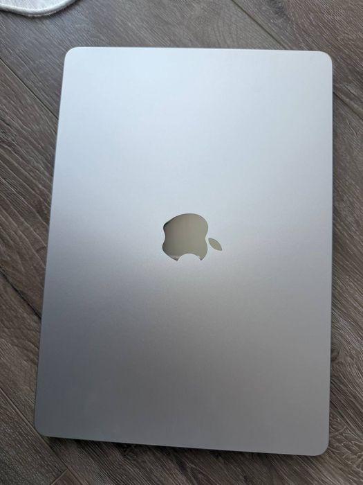 Macbook m2  сірий
