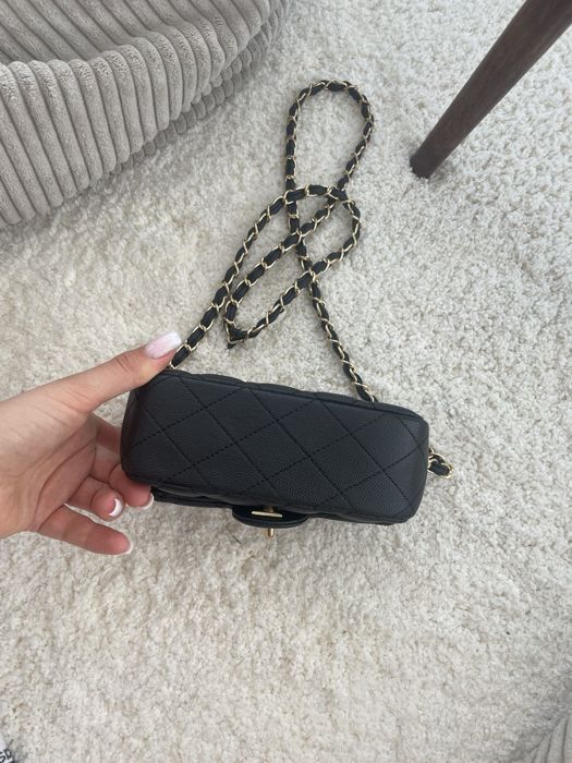 Mala torebka na ramie