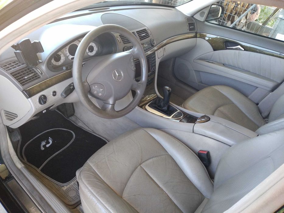 Mercedes benz E 270 cdi