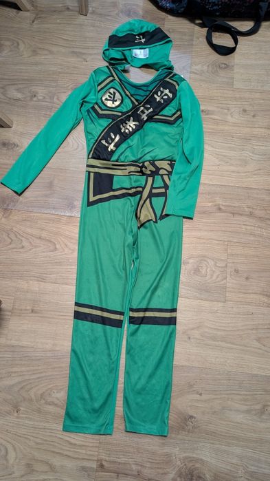 Strój Ninjago H&M porządny
