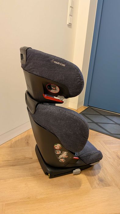 Fotelik samochodowy Maxi-Cosi RodiFix