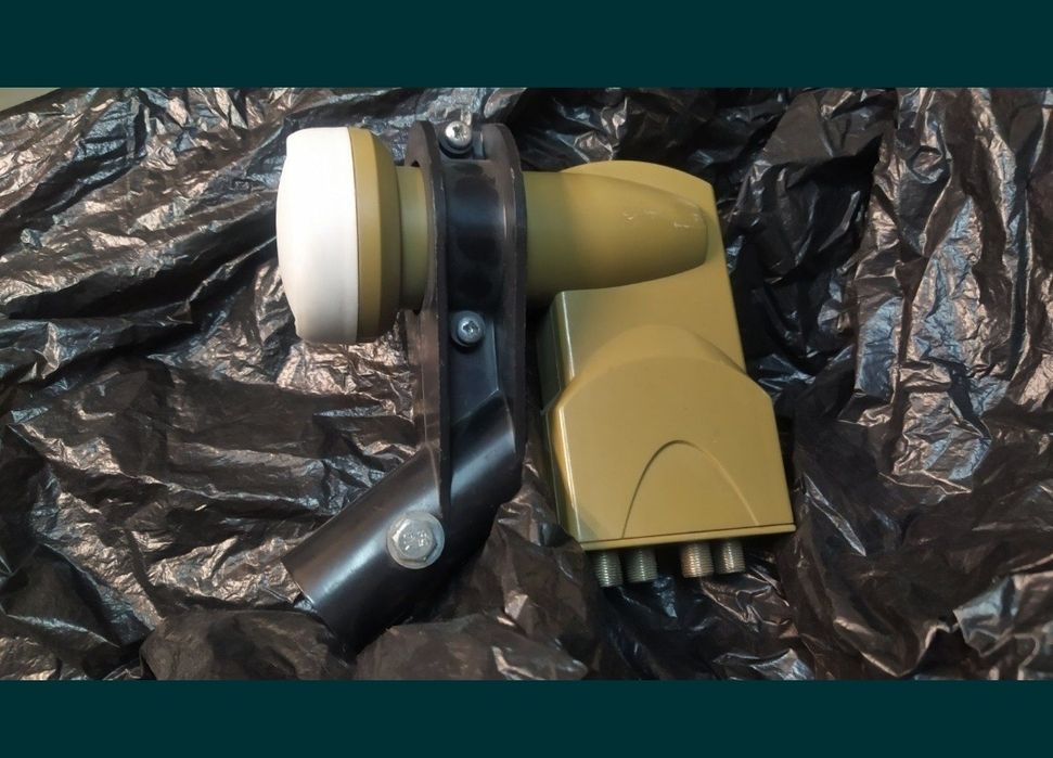 Спутниковый ресивер ADVANCED UNIVERSAL LNB 

BS-155A Serial No. 1144