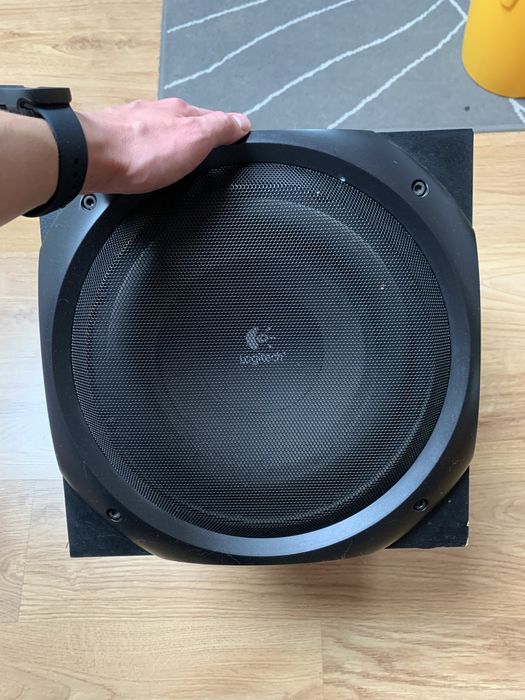 Wzmacniacz basowy + kolumna Logitech Vermona Regent 620